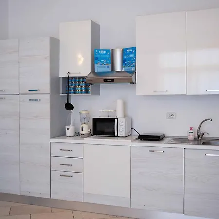 Club Village Cala Fiorita מלון