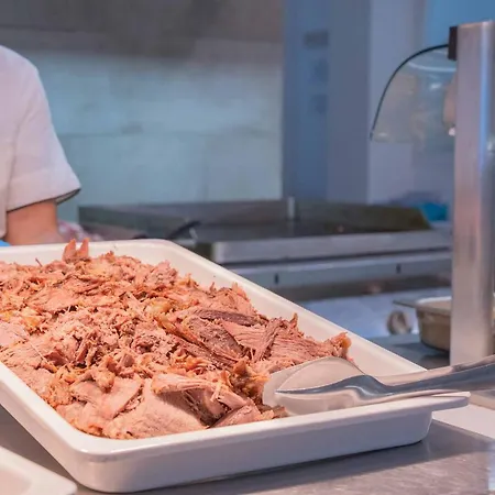 מלון Club Village Cala Fiorita