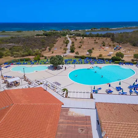 מלון Club Village Cala Fiorita 4*