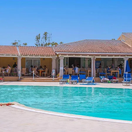 Club Village Cala Fiorita Agrustos