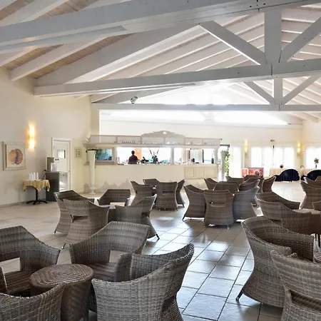 Club Village Cala Fiorita 4* Agrustos