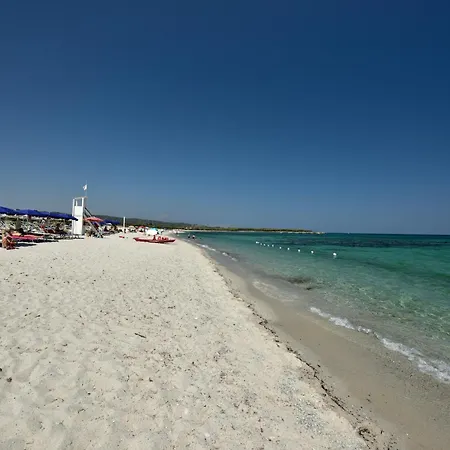 Club Village Cala Fiorita מלון Agrustos