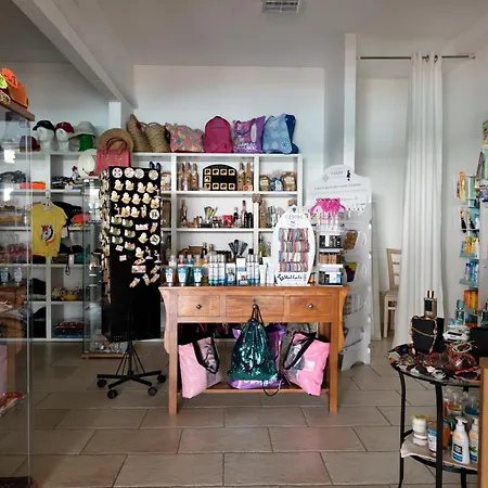 מלון Club Village Cala Fiorita Agrustos