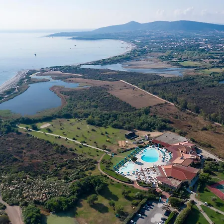 Club Village Cala Fiorita מלון 4*