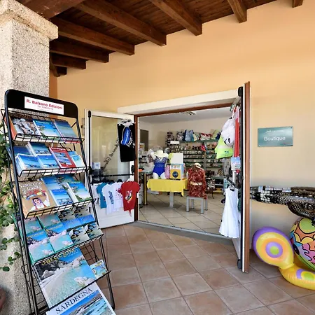 מלון Club Village Cala Fiorita 4*