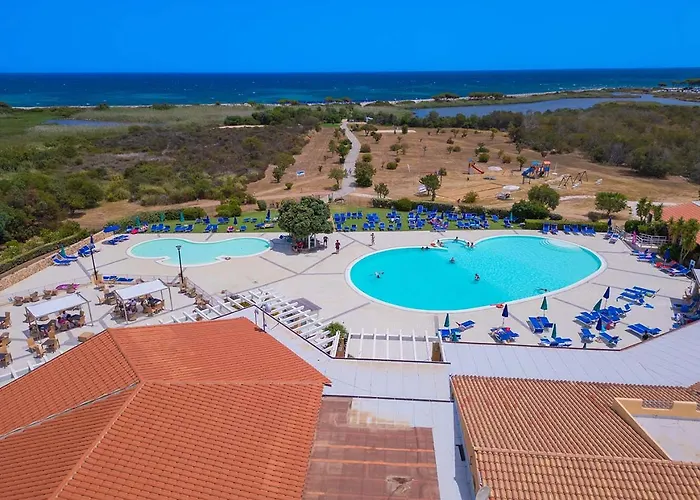 Szálloda Club Village Cala Fiorita 4*