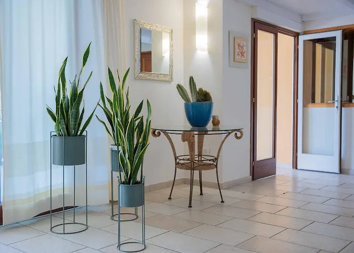 Club Village Cala Fiorita 4* Agrustos