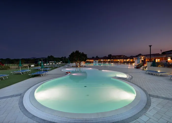 Club Village Cala Fiorita 4*