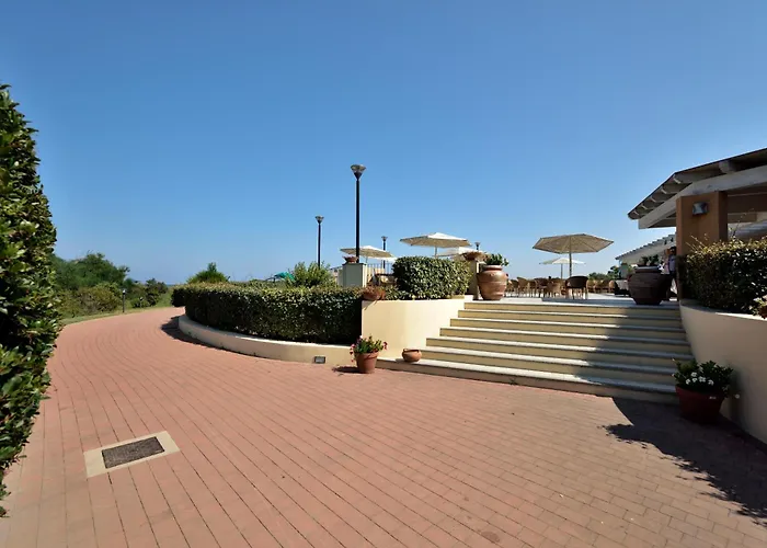Club Village Cala Fiorita Szálloda Agrustos